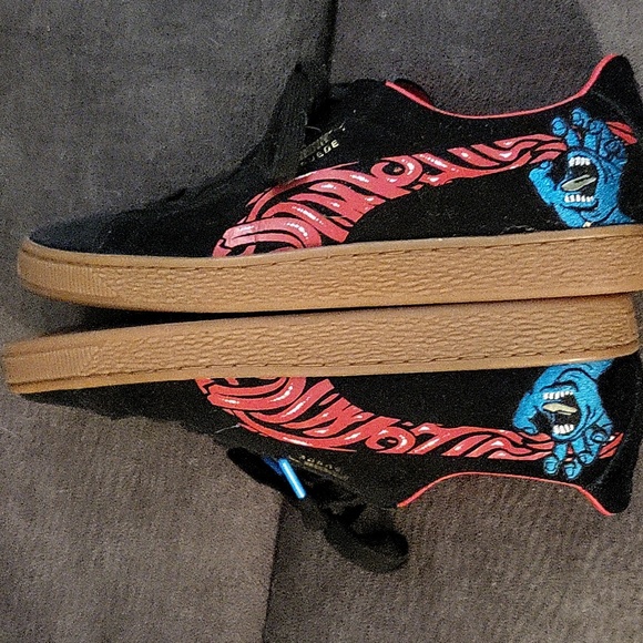 RARE PUMA X Santa CruZ skateboard collaboration size 10.5 mens - Picture 7 of 9